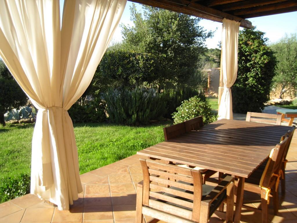 Le Tre Pietre Baja Sardinia Exterior foto